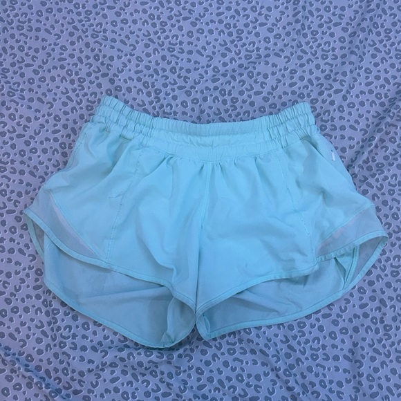 lululemon athletica Pants - Lululemon Hotty Hot Shorts size 4